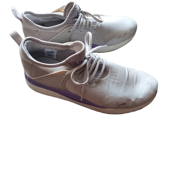 9.5 Puma Softfoam gray and purple tennis shoe - Picture 3 of 6